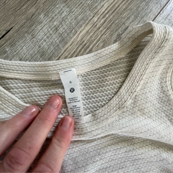 Lululemon Run and Train racerback tank - Picture 5 of 9